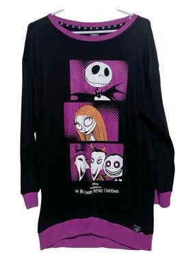 The Nightmare Before Christmas  Graphic Long Sleeve Light Sweater Size M